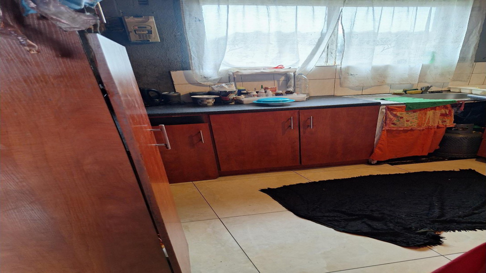 Kitchen of property in Rocklands