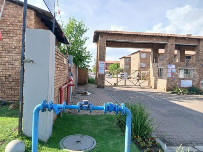 2 Bedroom Apartment for Sale For Sale in Boksburg - MR700483