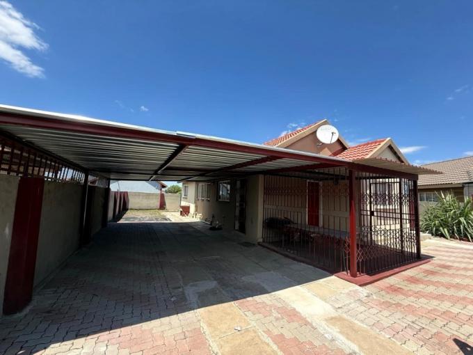 4 Bedroom House for Sale For Sale in Freedom Park - MR700485