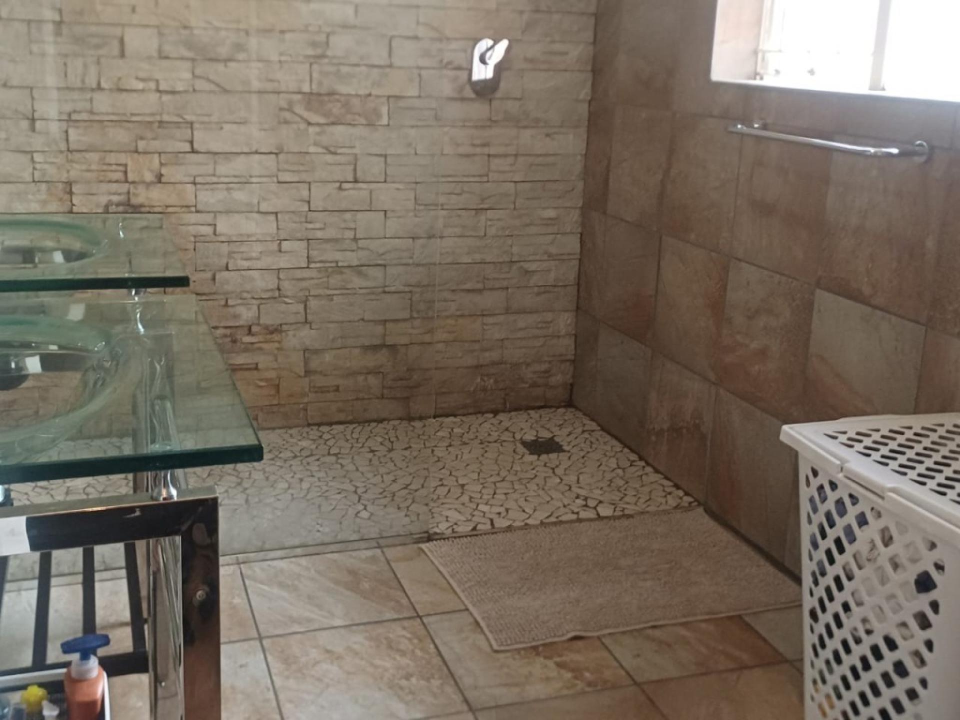  of property in Randhart