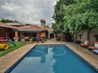  of property in Bailey's Muckleneuk