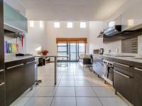  of property in Bassonia