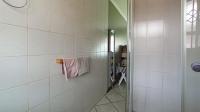 Main Bathroom - 4 square meters of property in Karenpark