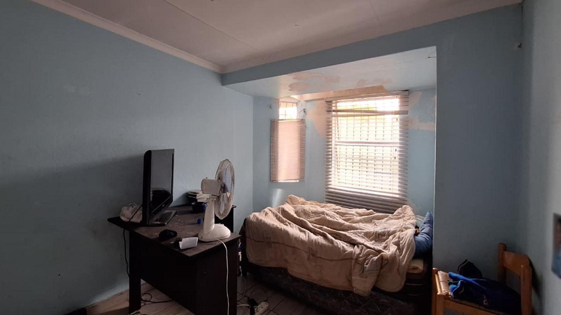 Bed Room 2 - 15 square meters of property in Boksburg