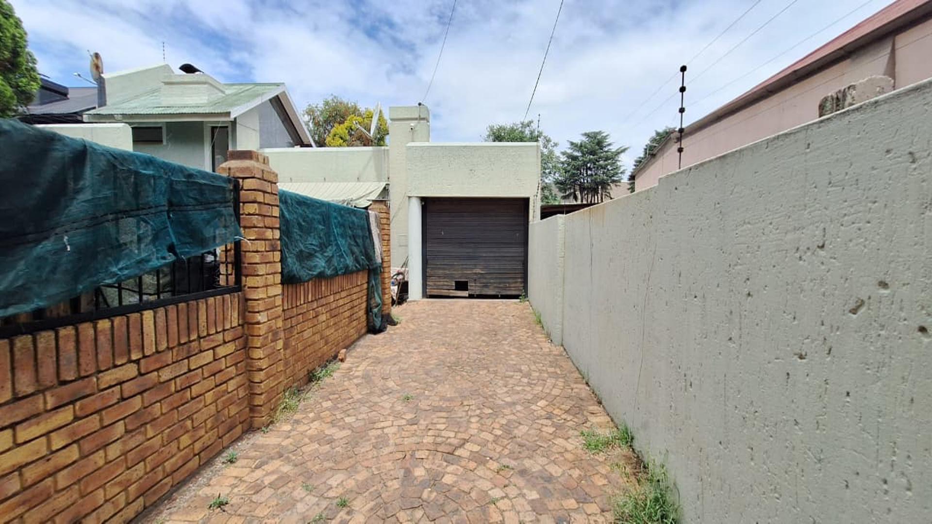 Backyard of property in Boksburg