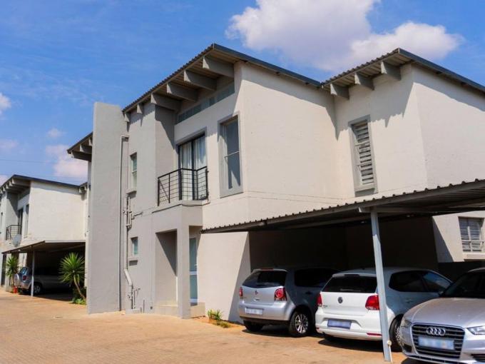 3 Bedroom Duplex for Sale For Sale in Albertsdal - MR700626