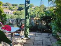  of property in Glen Hills