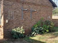  of property in Rooihuiskraal North