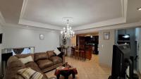 Lounges - 117 square meters of property in Noordheuwel