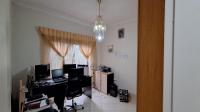 Bed Room 4 - 12 square meters of property in Noordheuwel