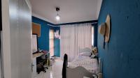 Bed Room 2 - 17 square meters of property in Noordheuwel