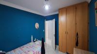 Bed Room 2 - 17 square meters of property in Noordheuwel