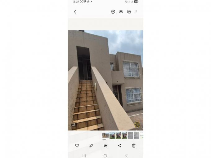 2 Bedroom Apartment for Sale For Sale in New Redruth - MR700647