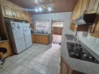  of property in Klippoortjie AH