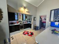  of property in De Deur