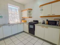  of property in Uvongo