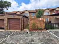  of property in Glenvista