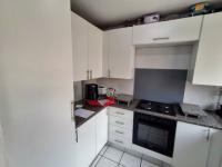  of property in Glenvista