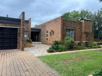 3 Bedroom 4 Bathroom House for Sale for sale in Brackenhurst