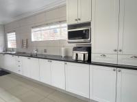  of property in Brackenhurst