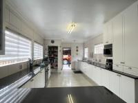  of property in Brackenhurst