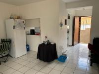  of property in Glenvista