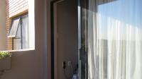 Balcony - 5 square meters of property in Johannesburg North