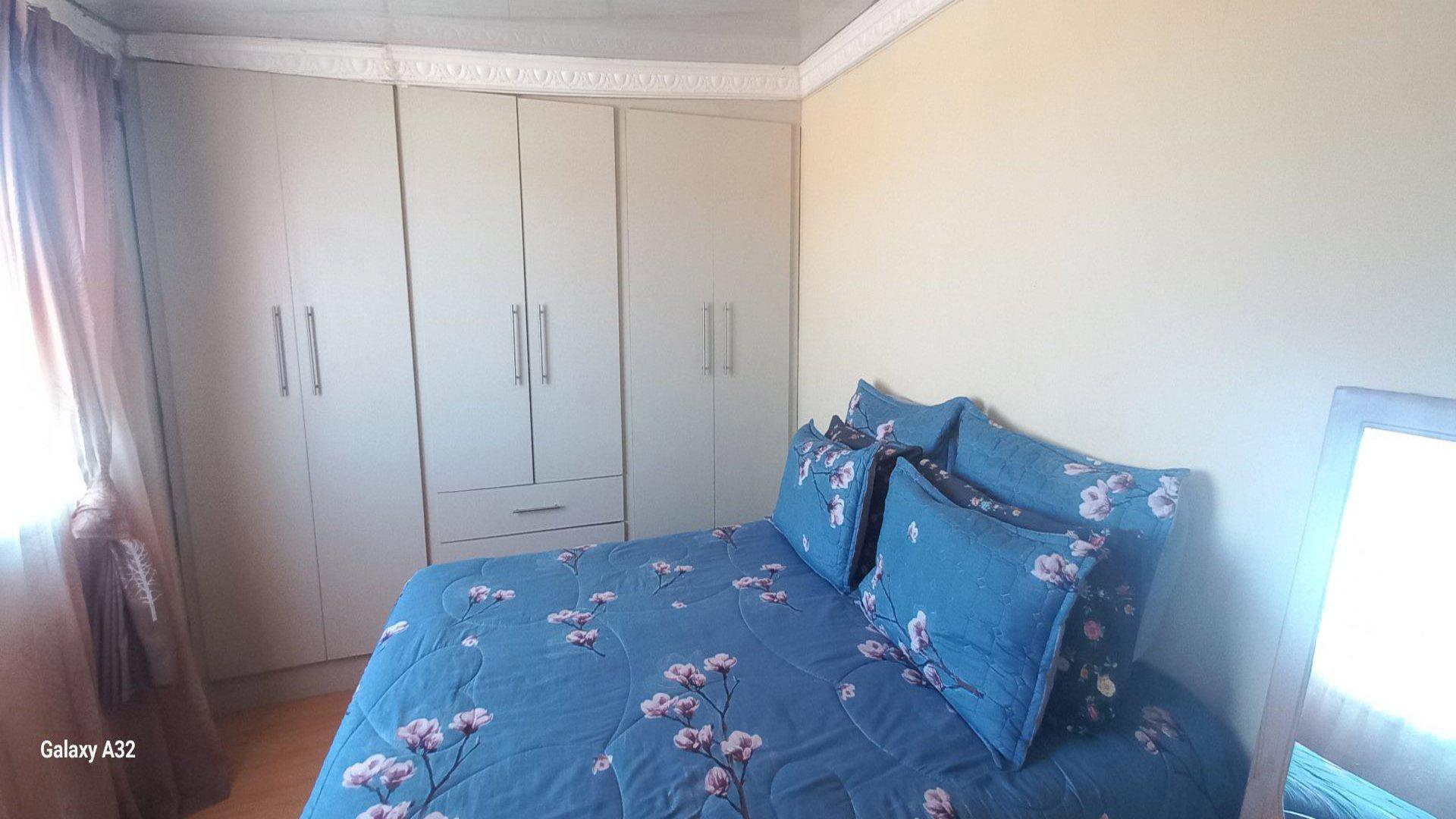 Bed Room 1 of property in Mdantsane