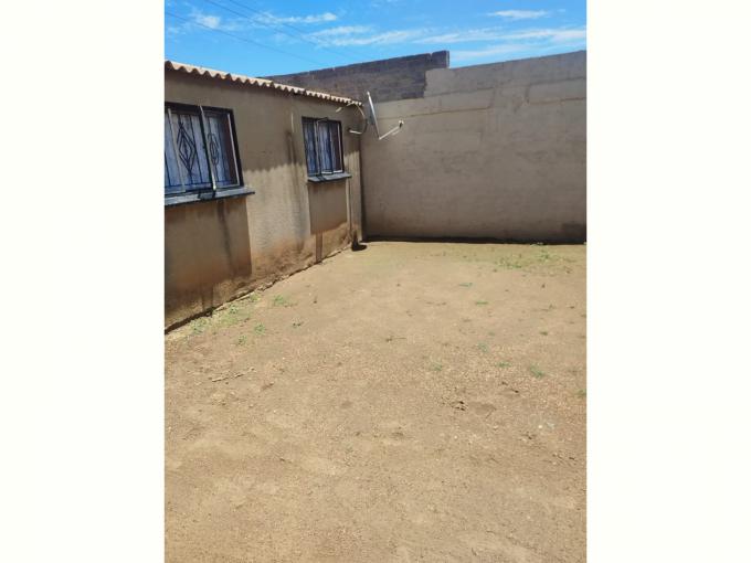 2 Bedroom House for Sale For Sale in Orange farm - MR700731