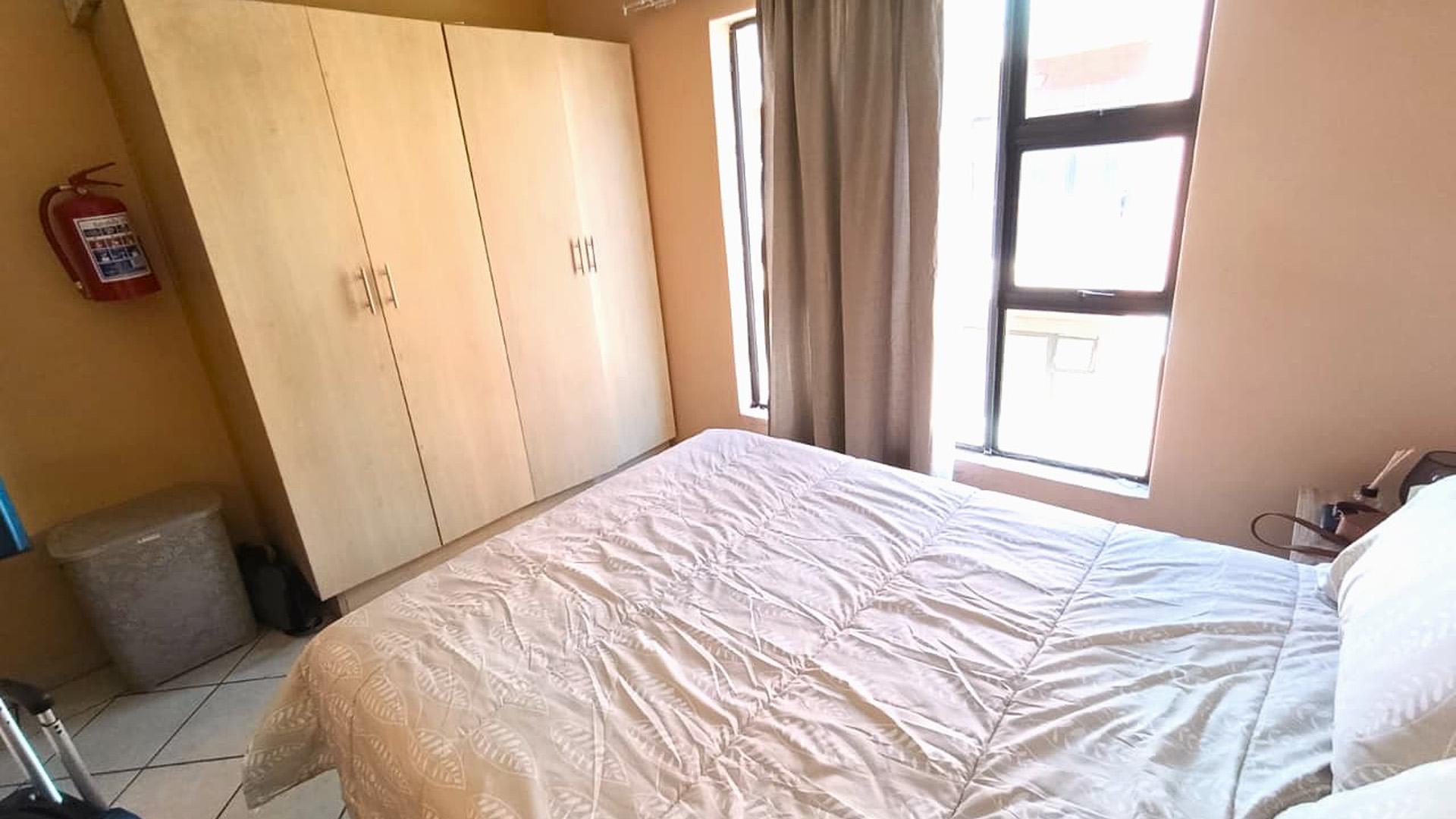 Bed Room 1 of property in Spitskop Small Holdings