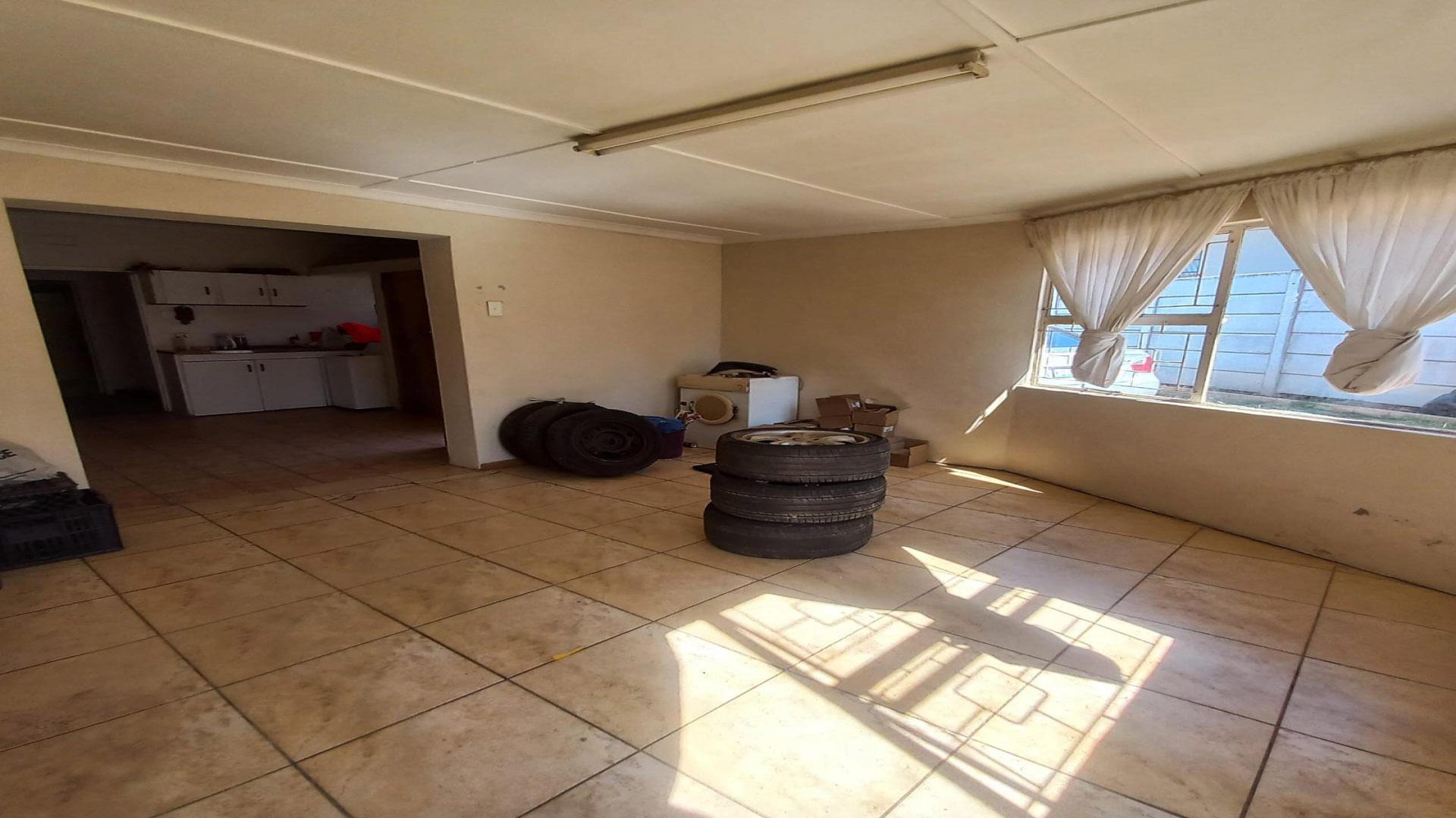 Dining Room of property in Bothasrus