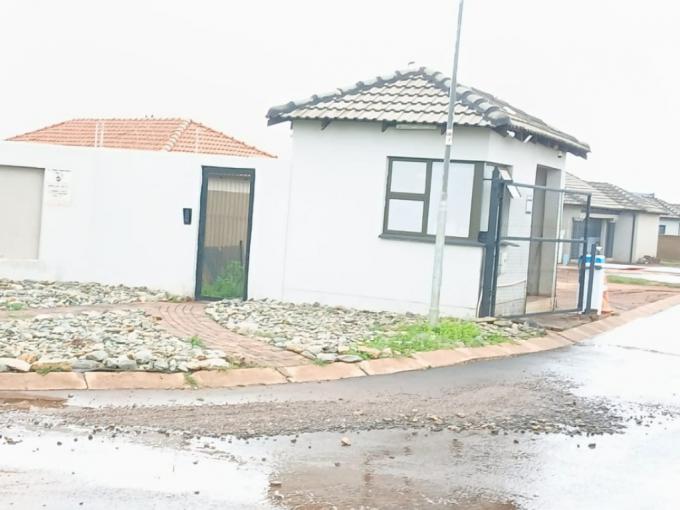 3 Bedroom House for Sale For Sale in Dawn Park - MR700760