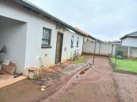  of property in Dawn Park