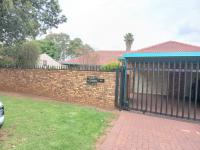  of property in Klippoortjie AH