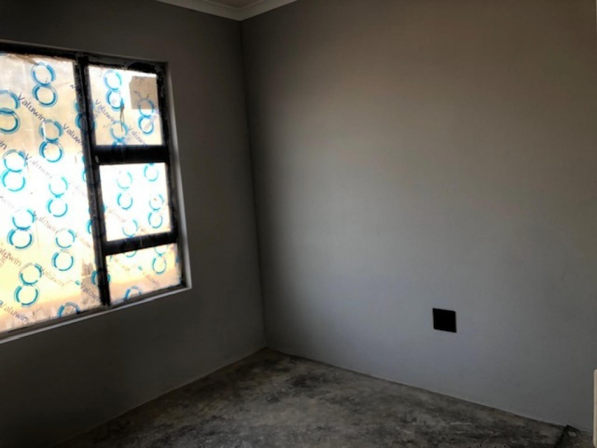  of property in Vosloorus