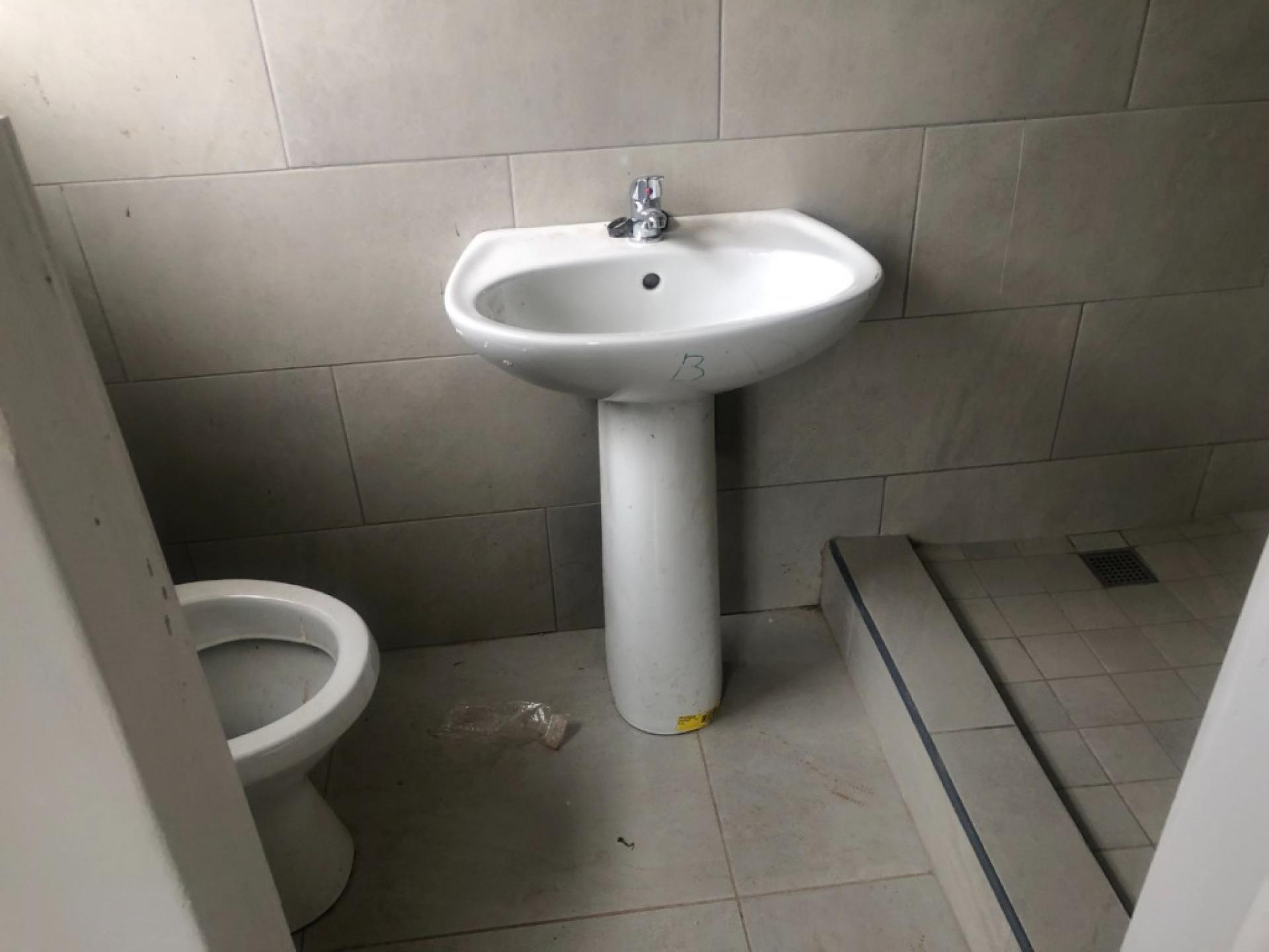 of property in Vosloorus