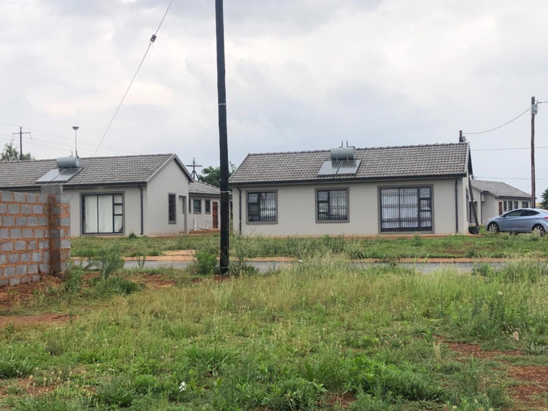  of property in Vosloorus