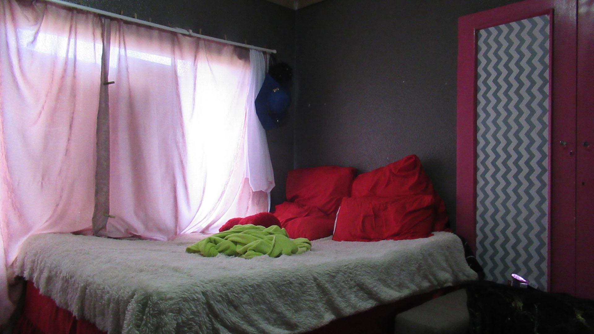 Bed Room 3 - 9 square meters of property in Klippoortje