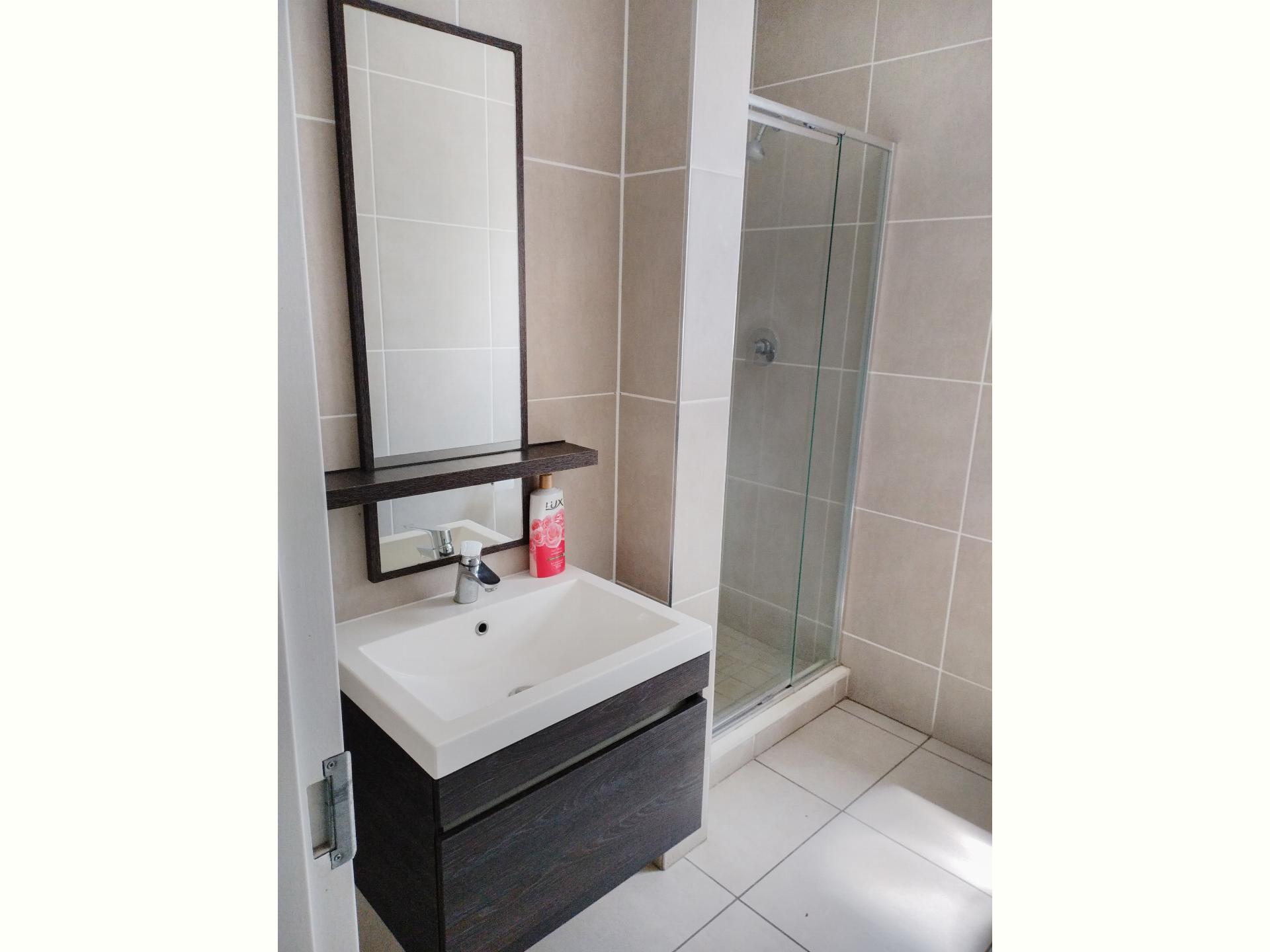  of property in Olivedale