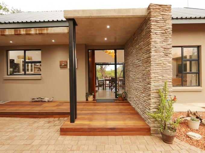 3 Bedroom House for Sale For Sale in Hoedspruit - MR700816