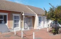 Front View of property in Viking Park