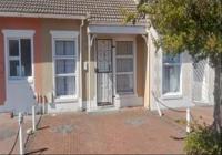 Front View of property in Viking Park