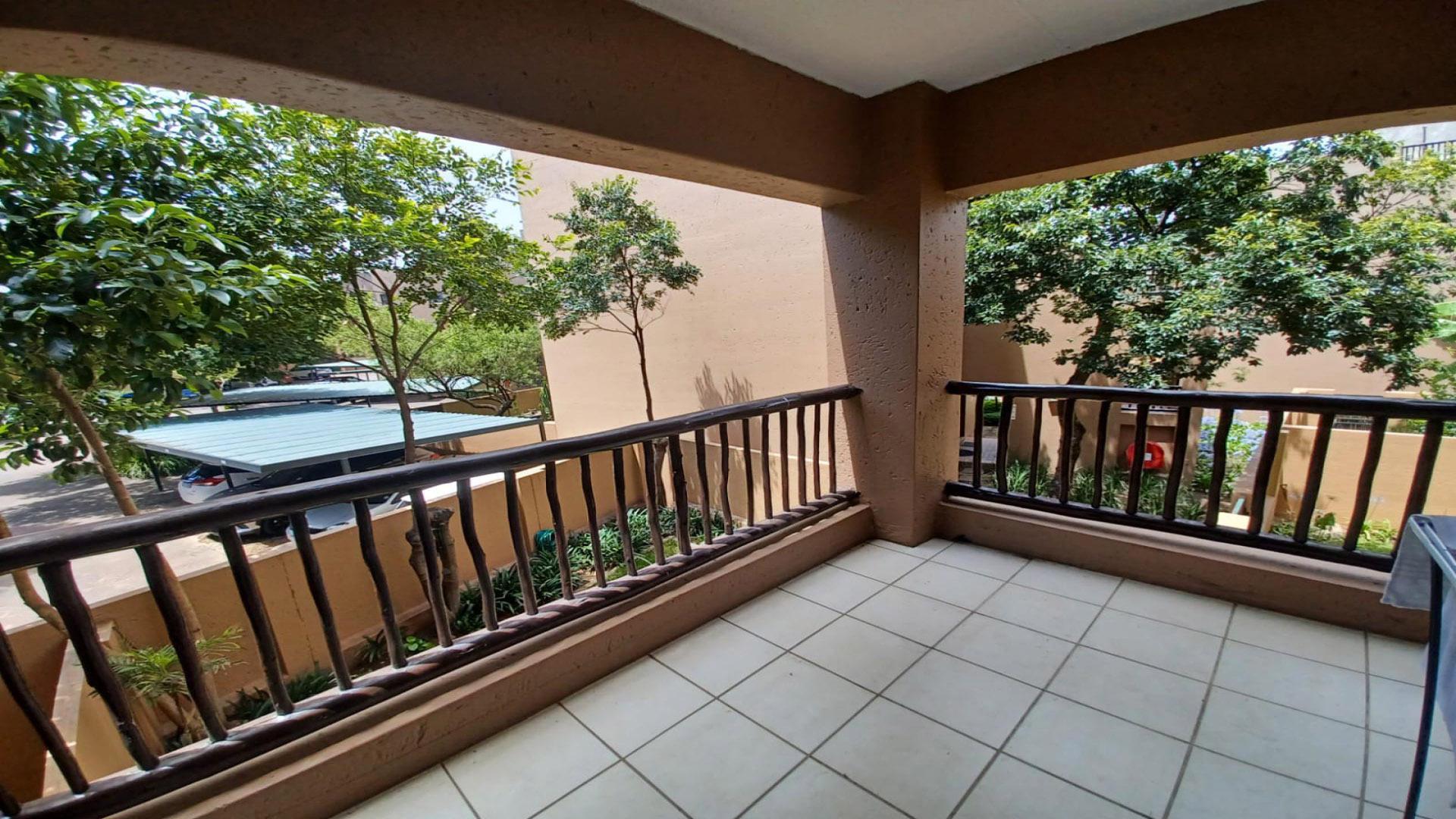 Balcony of property in Lone Hill