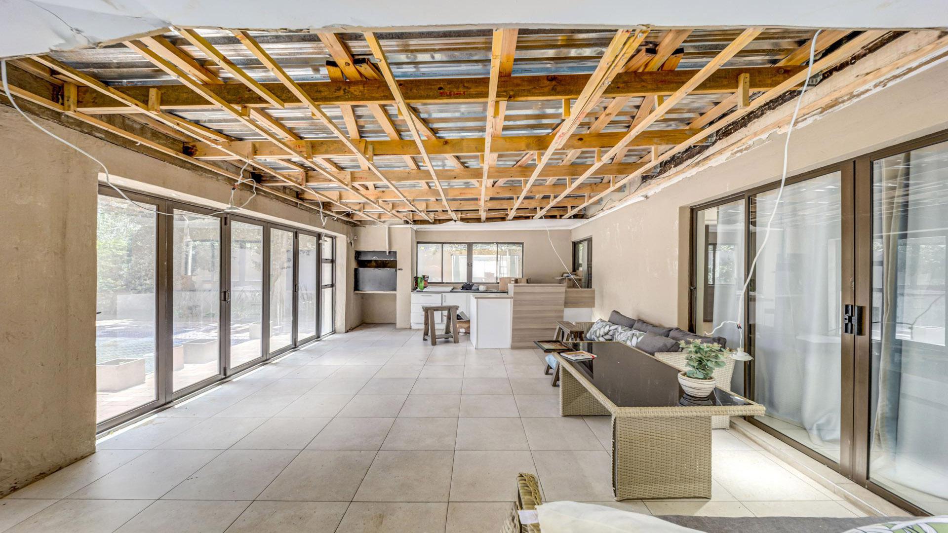 Patio of property in Kyalami Estates