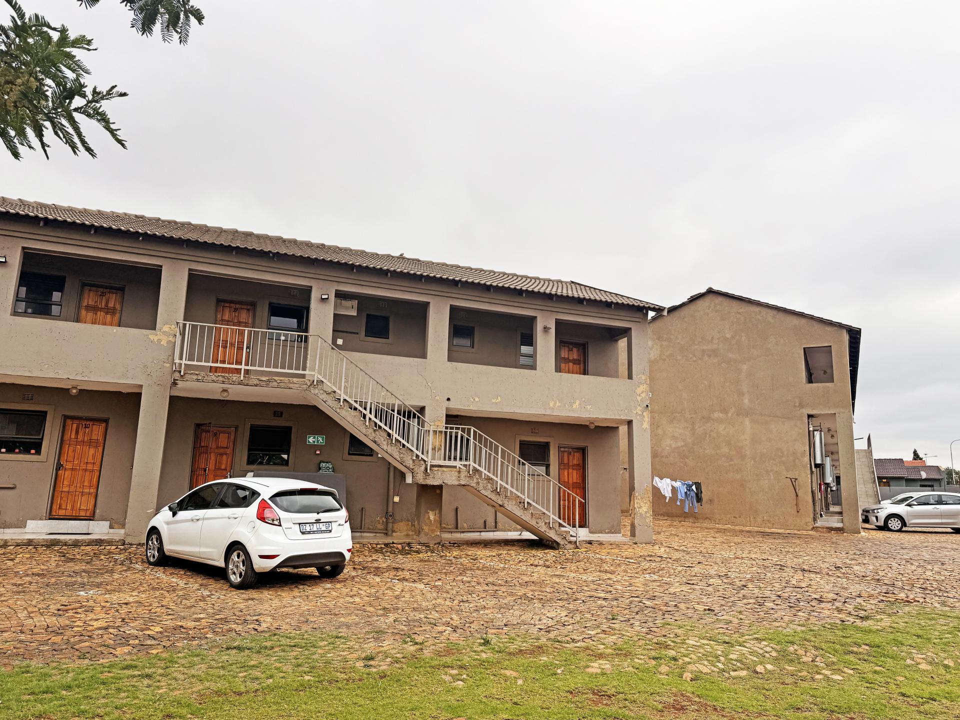  of property in Protea North
