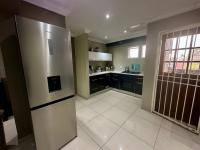  of property in Glenvista