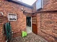  of property in Glenvista