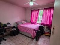  of property in Queensburgh