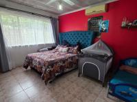  of property in Queensburgh