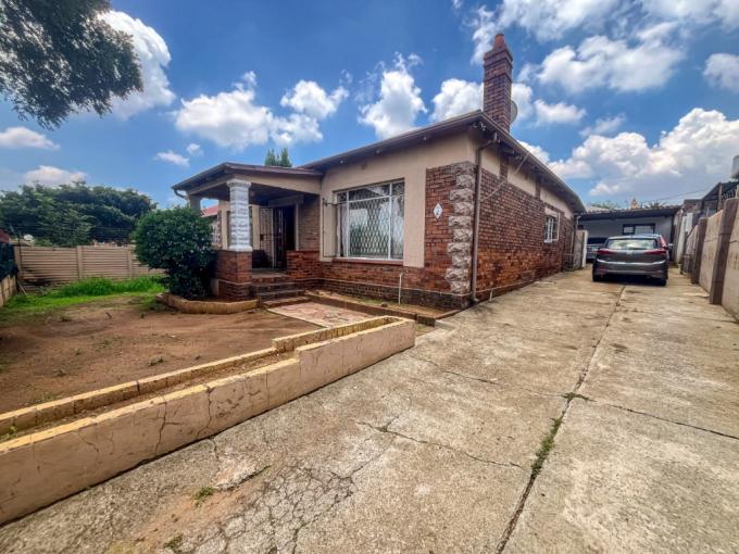 3 Bedroom House for Sale For Sale in Rosettenville - MR700924